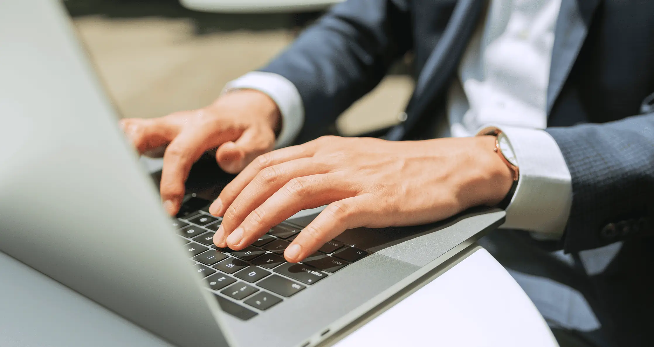 Web上で簡単にオーダーメイドできる